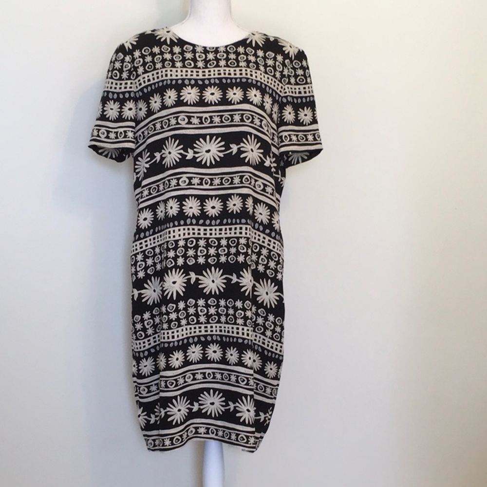 Liz Claiborne Short Sleeve Floral Print ShiftDress
